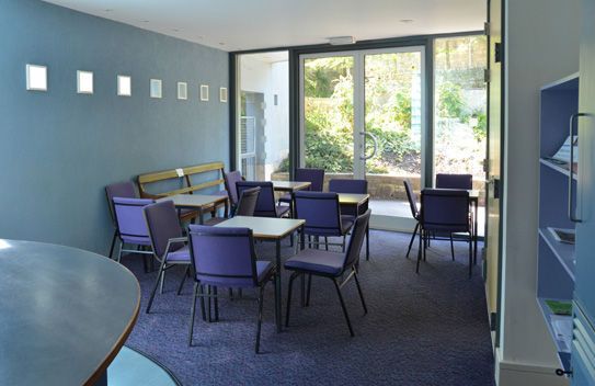 social-room 1